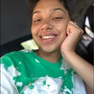 Meet your Posher, Shayla